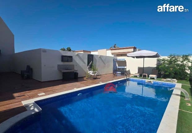 Vente villa avec étage indépendant à Midoun Djerba ZA