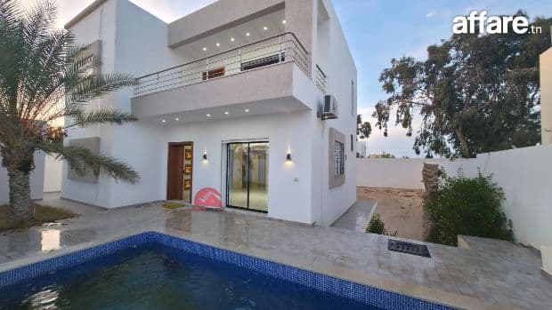 Villa neuve avec piscine à vendre à Houmt souk Djerba