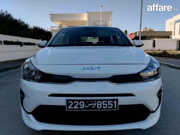 KIA RIO COUPÉ PREMIÈRE MAIN EN TRÈS BON ÉTAT 