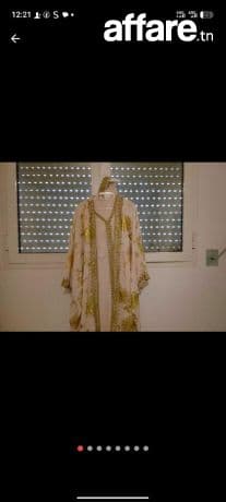 Abaya soirée neuf emportée avec sac a main a vendre