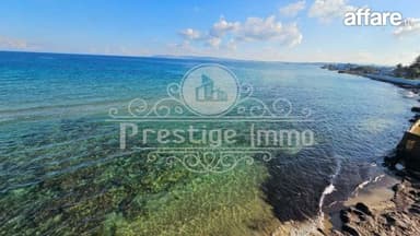 villa pied dans l'eau