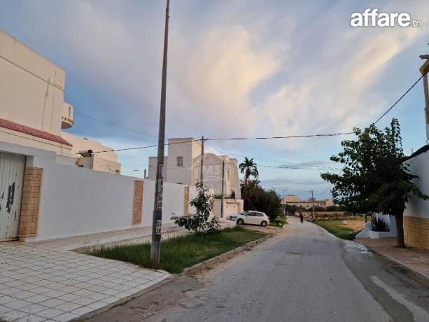 Terrain vue de mer de 1122 m² à vendre à Hammamet Nord