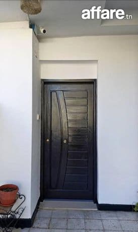 Location 4 pièces vide usage bureautique a El Menzah 5