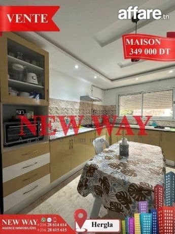 Maison à Hergla, Proche de toutes Commodités