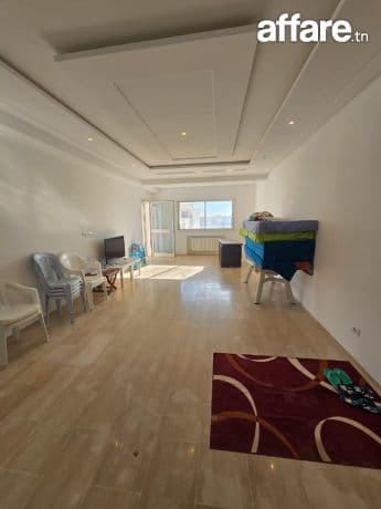 Superbe S+3 de 170 m² avec place parking à Sahloul 4