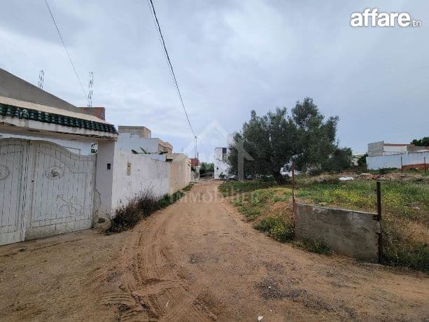 Terrain de 240 m² à Hammamet à vendre à 110 MD 51355351