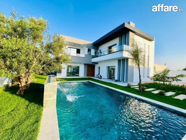 V554 Villa LA FONTAINE