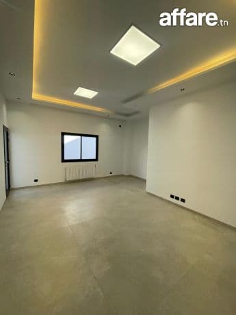 Immeuble bureautique à louer à cité jardins 