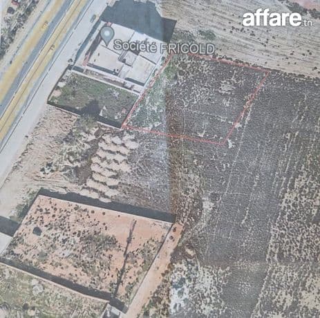 À Vendre : Terrain 2350 m² – Cité El Hidhab, Fouchena, vocat