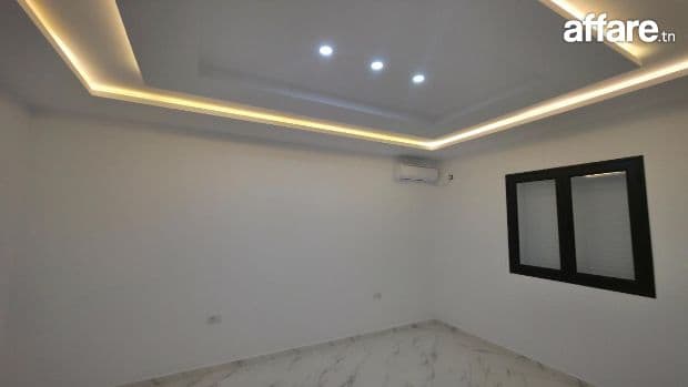 Villa neuve avec piscine à vendre à Houmt souk Djerba