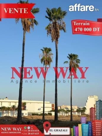 Terrain Fait l'angle à Bouhsina, Prés de l'école Française