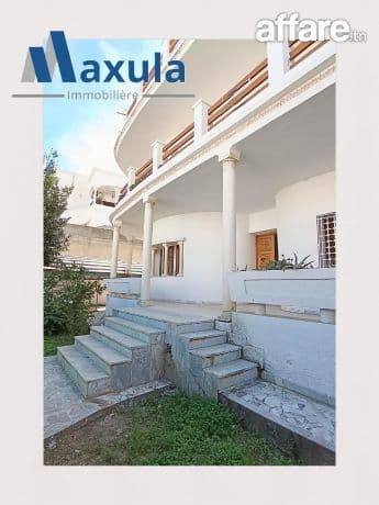 À VENDRE SPACIEUSE VILLA EN R+2 À RADES MELIANE 1