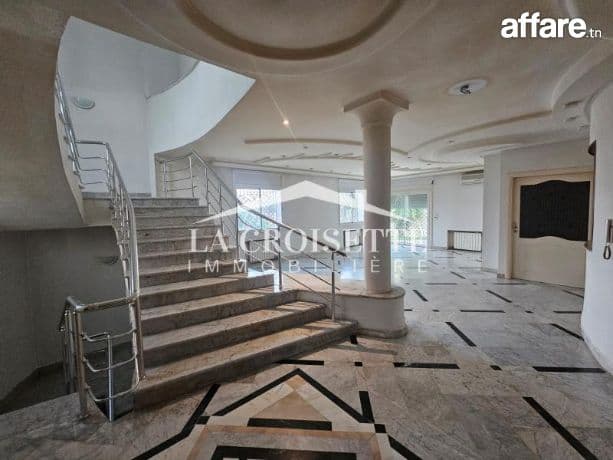 Villa s5 à La Soukra ZVL0063