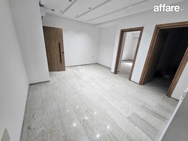 CITE ENNOZHA - ARIANA : DES BUREAUX NEUFS H+2 À LOUER 