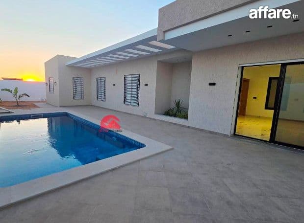 Vente villa neuve à Djerba Houmt Souk ZU