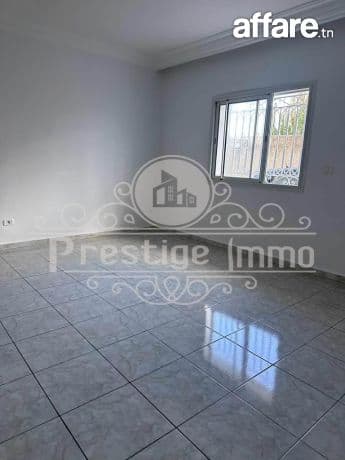 spacieux studio vide