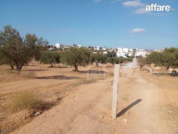 Terrain de 400 m² avec vue de mer à Hammamet Sud à vendre