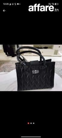 Sac a main neuf emporté pour femme a vendre