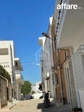 Une maison arabe avec garage à vendre à Hammamet 51355351
