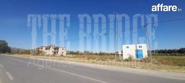 425 m² résidentiel à Turki sur la route R27