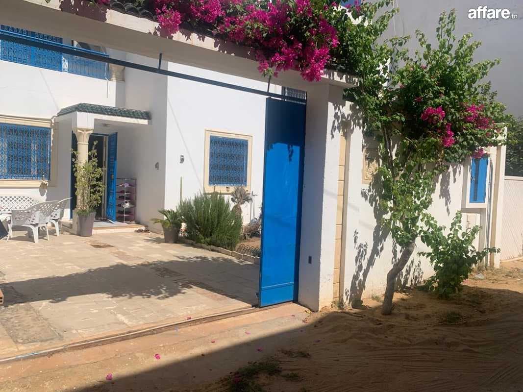 Une Belle Maison aHammamet Bir Bouregba