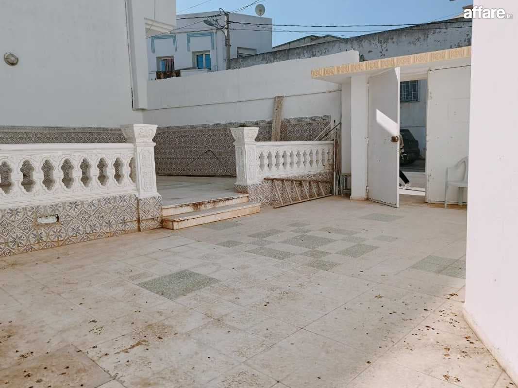Etage usage bureautique ou autre 