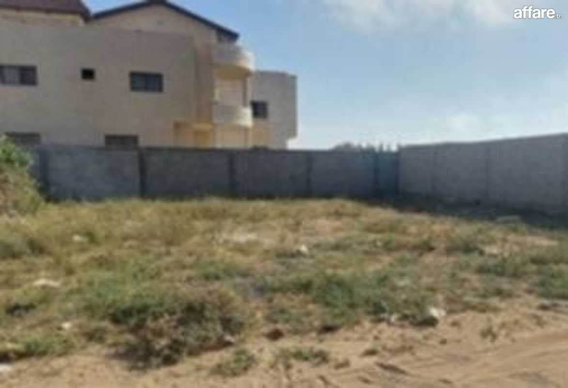 Terrain de 500m² à Vendre
