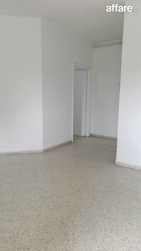 Appartement salon plus 2 chambres salon 