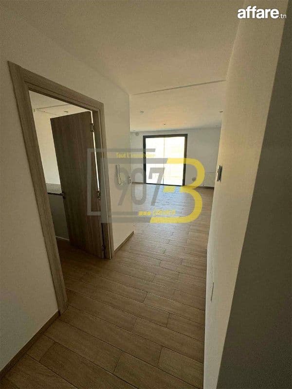  A louer un appartement s+1 à  Ennasr
