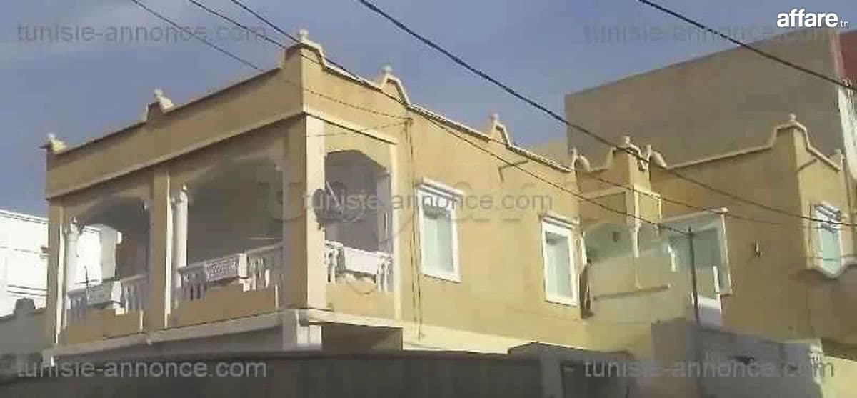 Etage de Villa Multi Usage Gafsa Centre