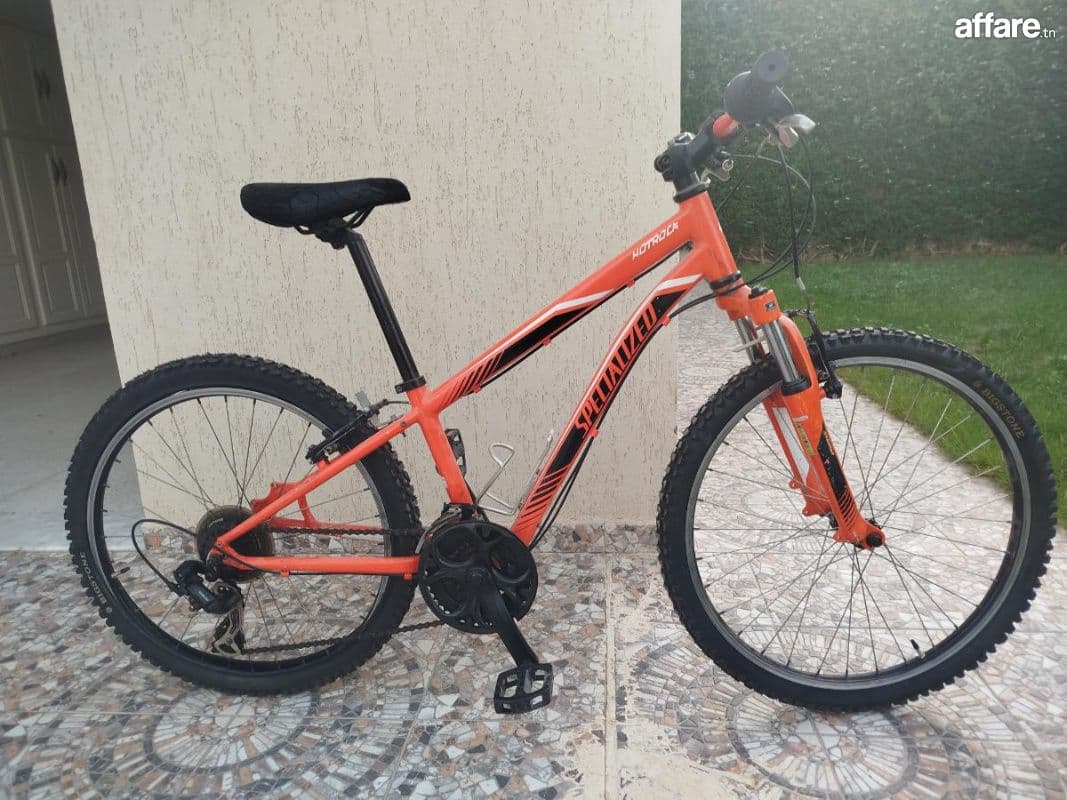 Velo vtt spesialized 24/25 pouces