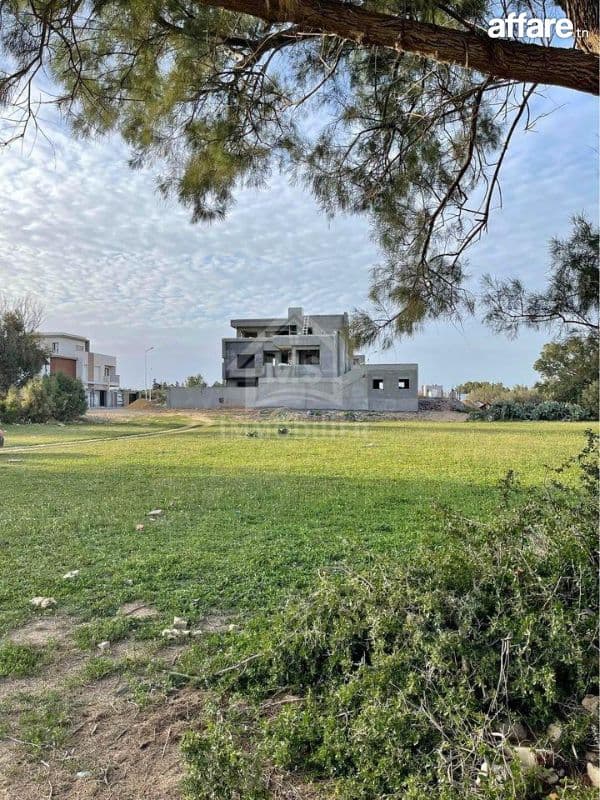 2 lots de terrain vue de mer à vendre à Jinen Béni Khiar