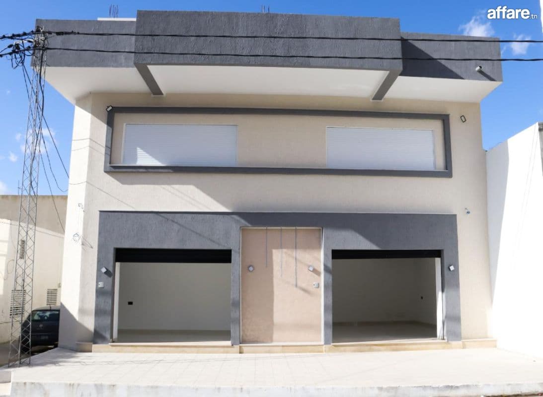 Ksar Hellal : Local Premium 200m² sur 2 étages