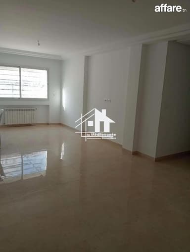 A louer Appartement RDCs+2 à Ezzahra