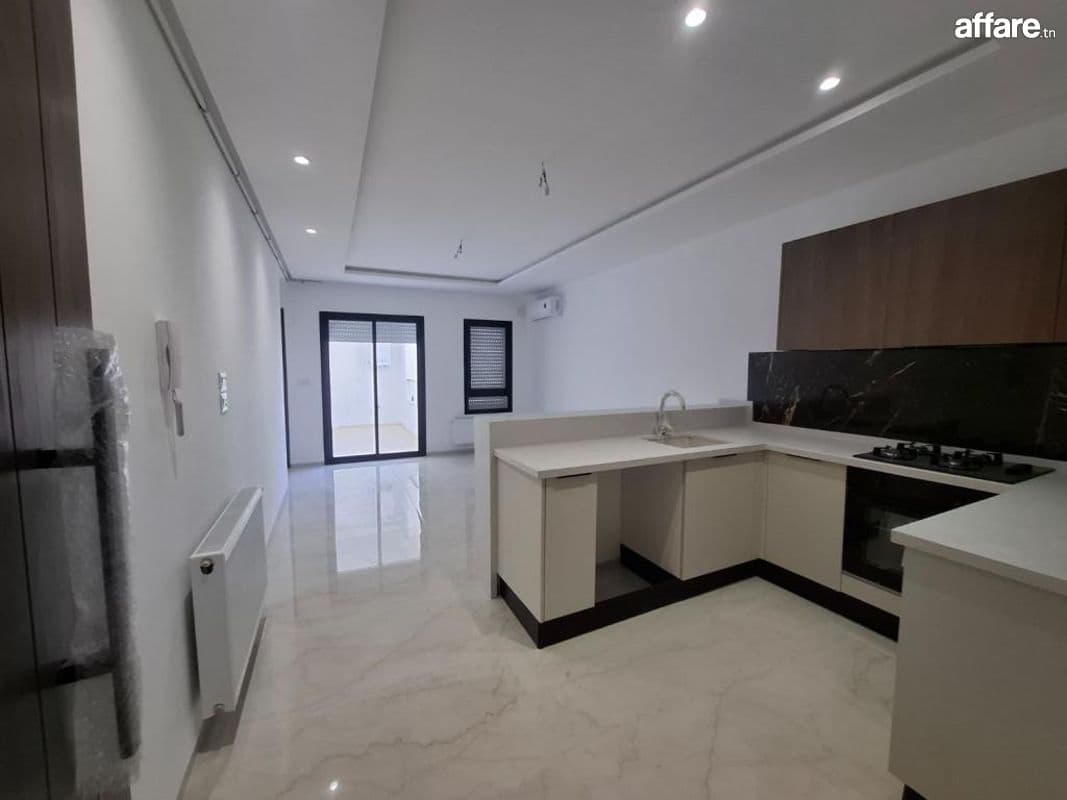 Appartement S+1 de 62,19 m² au 7ème étage – Nouvelle Cité El