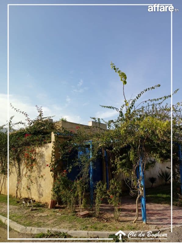 une coquette  maison  à raoued 