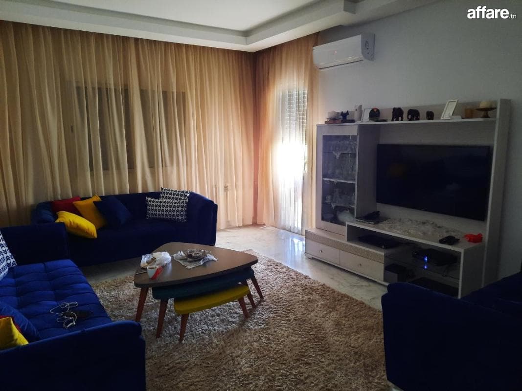 appartement meublé a soukra par mois