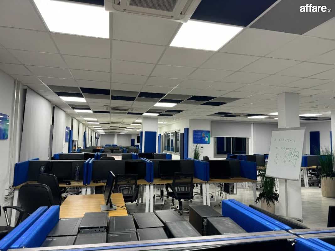 Super bureau 1410 m² au lac 3 kram
