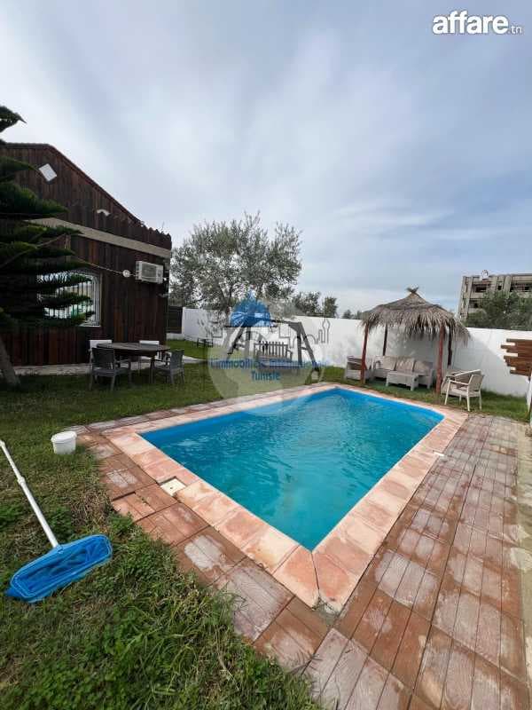 A louer un villa avec piscine à Kantaoui