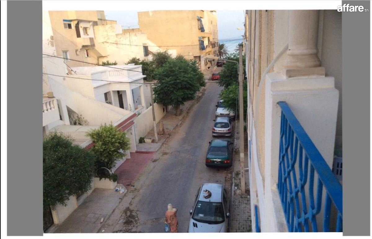 à louer un jolie et grand appartement 120m2 au Kram