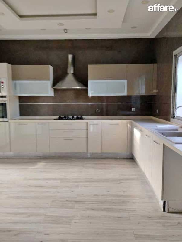 🛑🏠 Riadh El Andalous à louer agréable Étage villa S+4🛑🏠