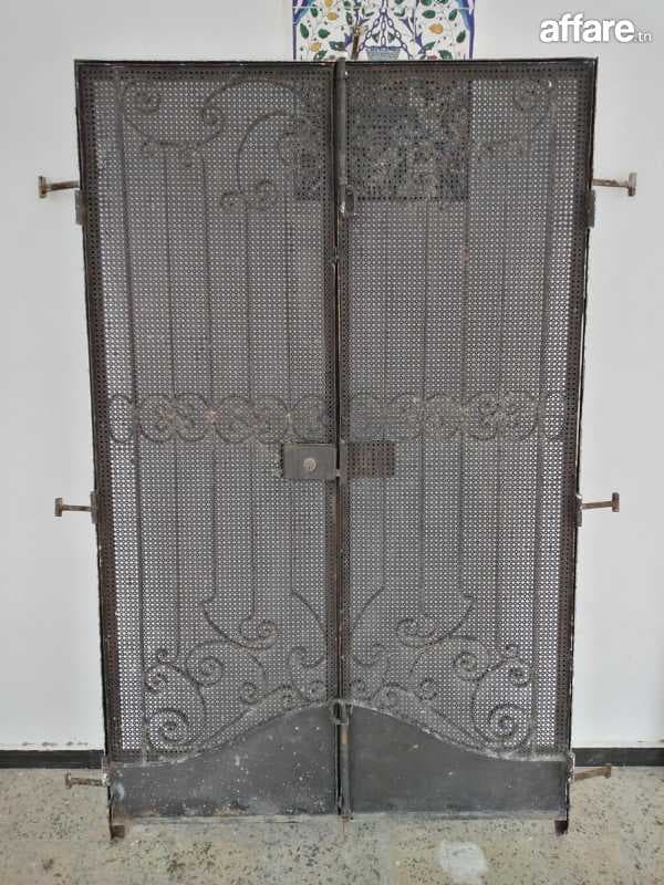 Porte extérieure