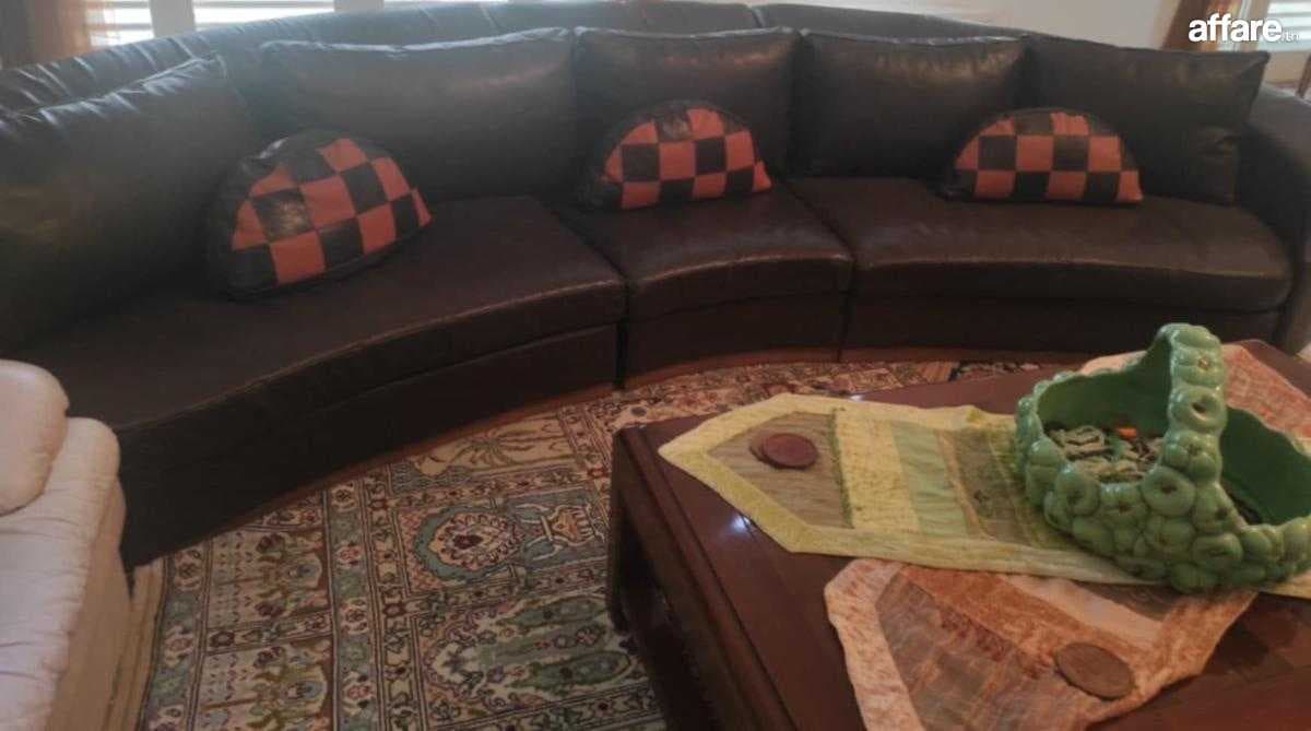 Salon cuir véritable de marque pour 10 personnes 