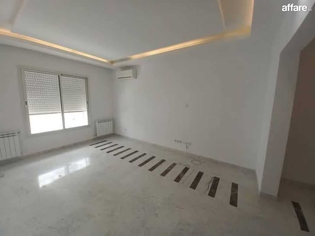 𝐀 𝐯𝐞𝐧𝐝𝐫𝐞 : Appartement S+2 à Menzah 9C