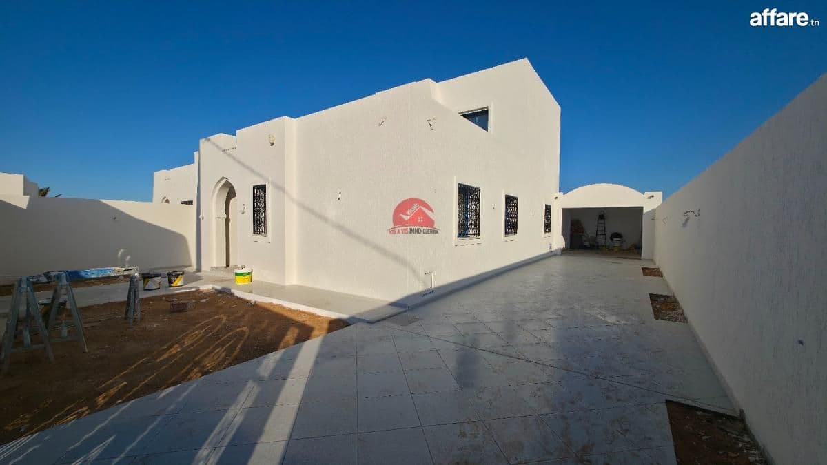 Vente de villa avec piscine à Houmt souk Djerba ZU