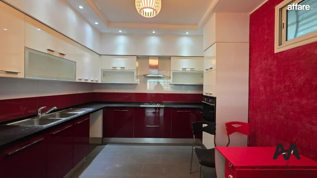 Étage de villa meublé S+2 – à AFH1, Nabeul