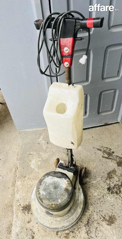 Monobrosse professionnelle – Bon état