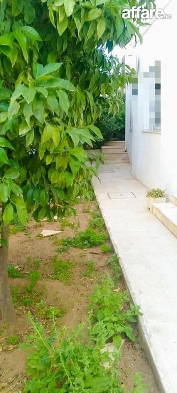 Cité el faouz à louer RDC VILLA S+2