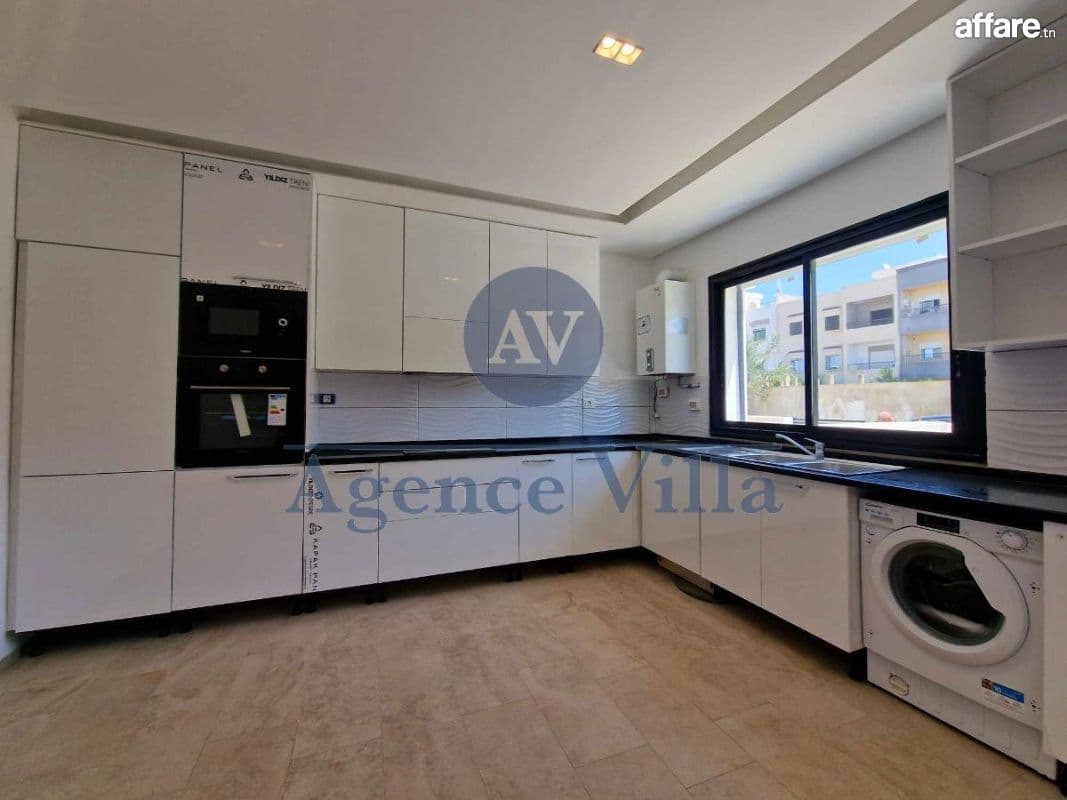 a louer Duplex indépendant à La Soukra