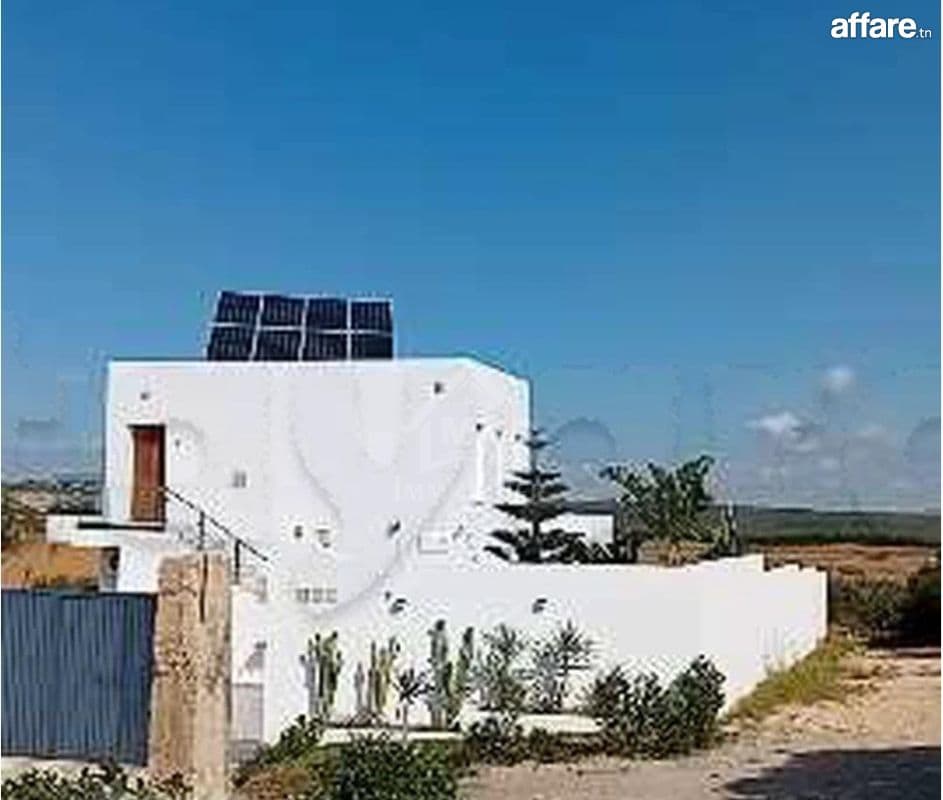 Terrain de 400 m² avec vue de mer à Hammamet Sud à vendre  